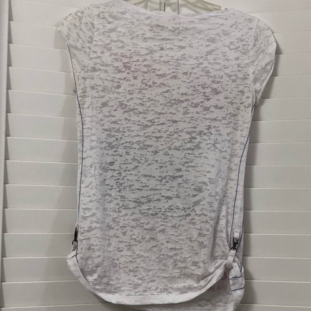 089 - DKNY T-Shirt Women’s XS - Picture 4 of 12